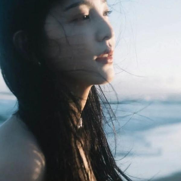 心头一颤
